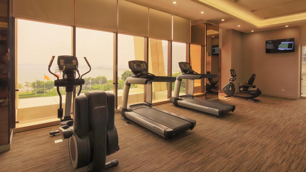 Similan Hotel Zhuhai-Gongbei Port Екстер'єр фото