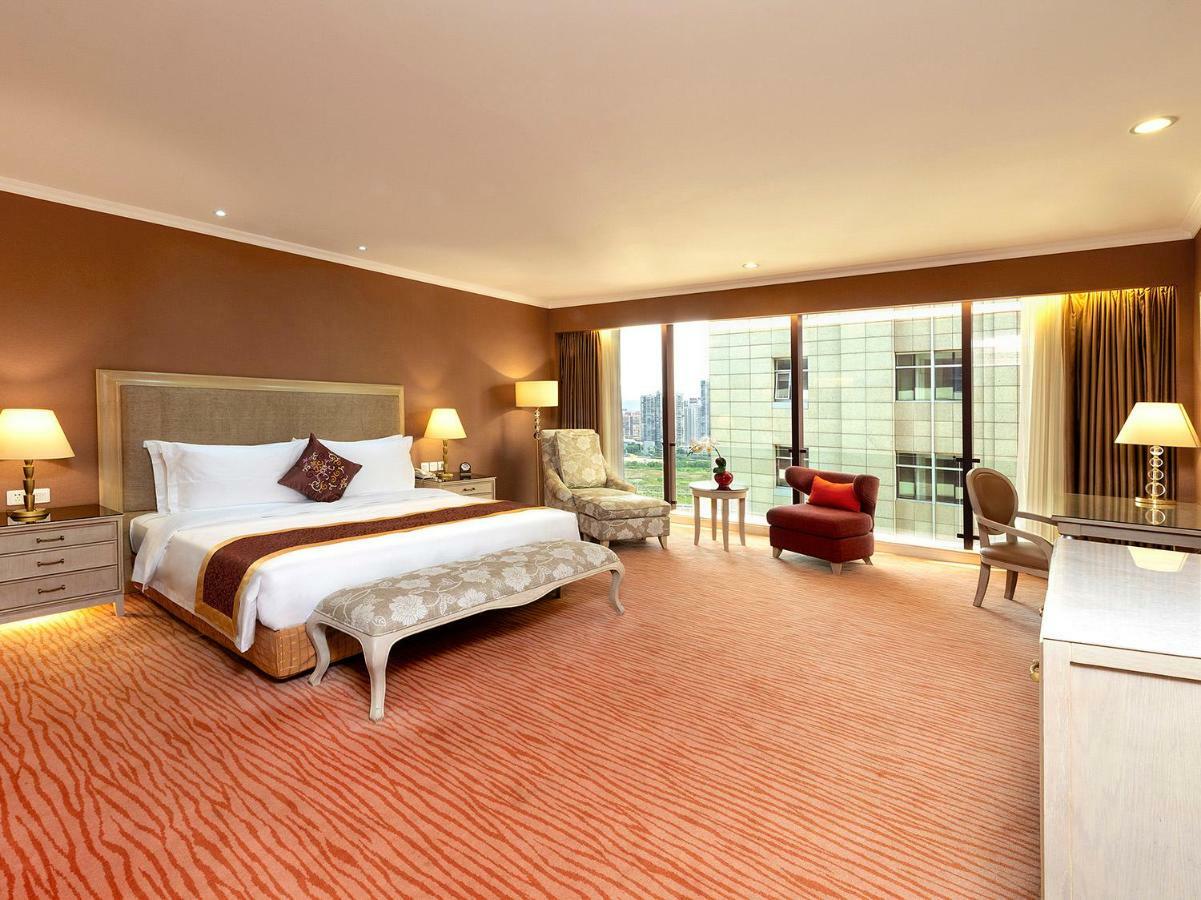 Similan Hotel Zhuhai-Gongbei Port Екстер'єр фото